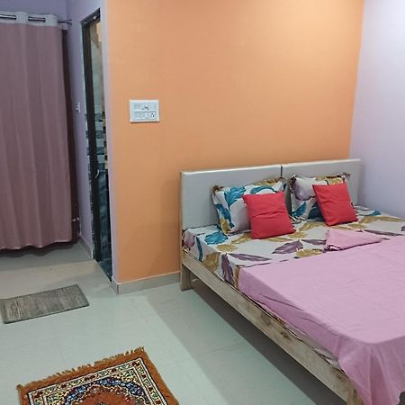 Kedar Guest House Ayodhya Kültér fotó